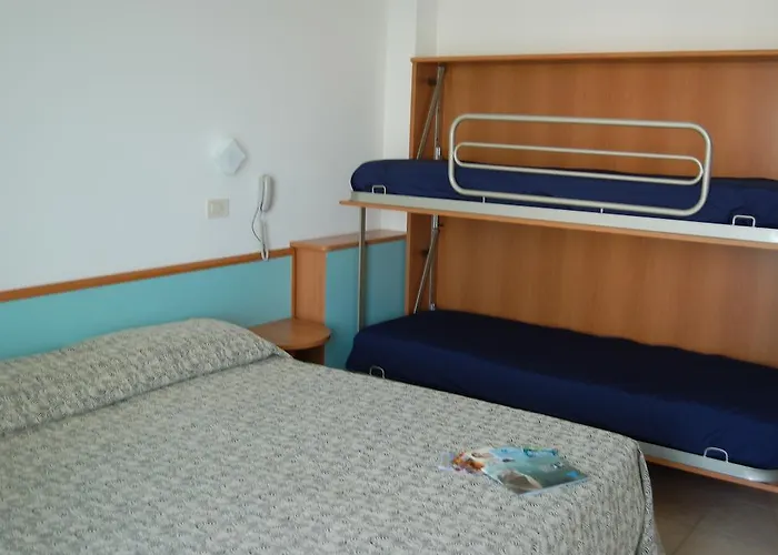 Massimo Ξενοδοχείο Τσέρβια