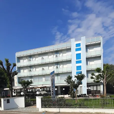 Hotel Massimo 3*