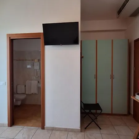 Massimo 3* Τσέρβια