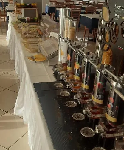 Massimo 切尔维亚