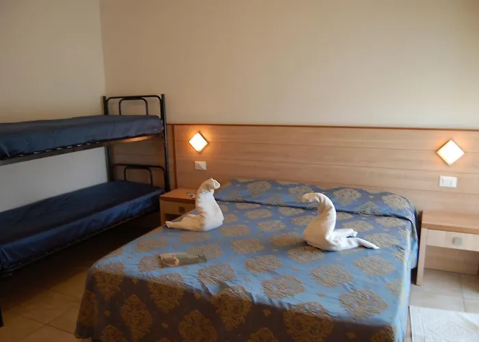 Hotell Massimo 3*